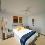 Primera Linea De Playa Con Vistas Directas Al Mar-apartamento Premium Albufereta *