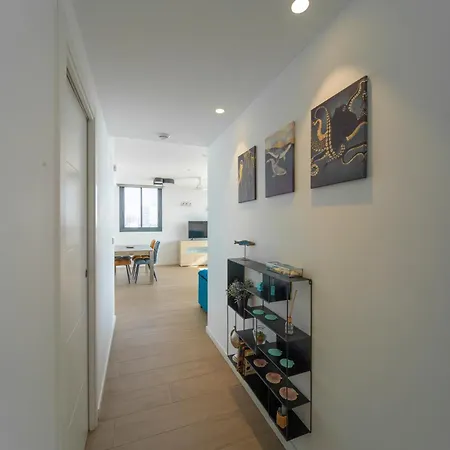 Primera Linea De Playa Con Vistas Directas Al Mar-apartamento Premium Albufereta * Alicante