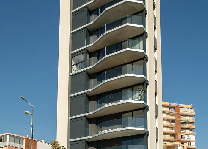 Primera Linea De Playa Con Vistas Directas Al Mar-apartamento Premium Albufereta