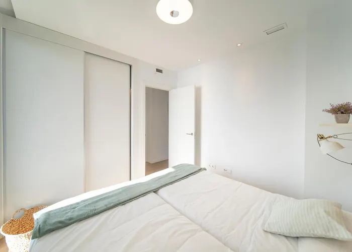 Primera Linea De Playa Con Vistas Directas Al Mar-apartamento Premium Albufereta Apartamento *