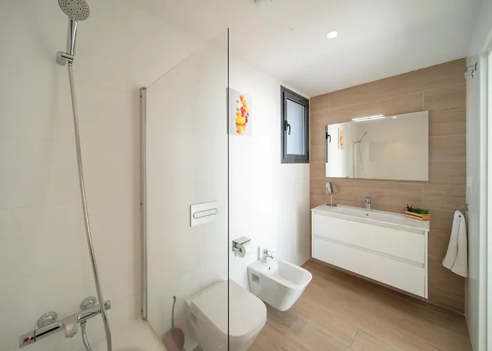 Primera Linea De Playa Con Vistas Directas Al Mar-apartamento Premium Albufereta * Alicante